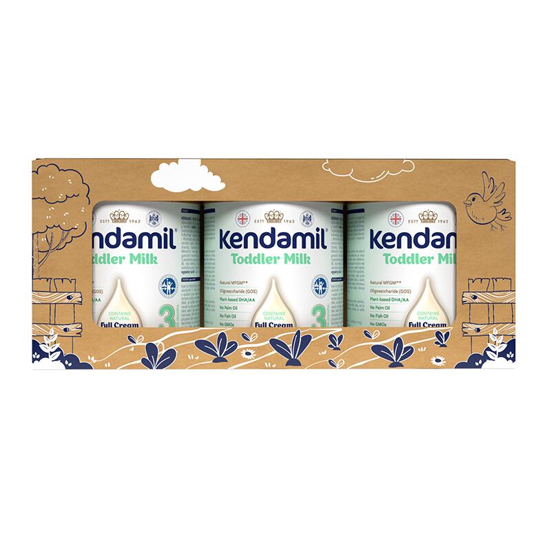 Kendamil batolecí mléko 3 DHA+ (3× 800 g), pohádkové balení s divadlem O veliké řepě